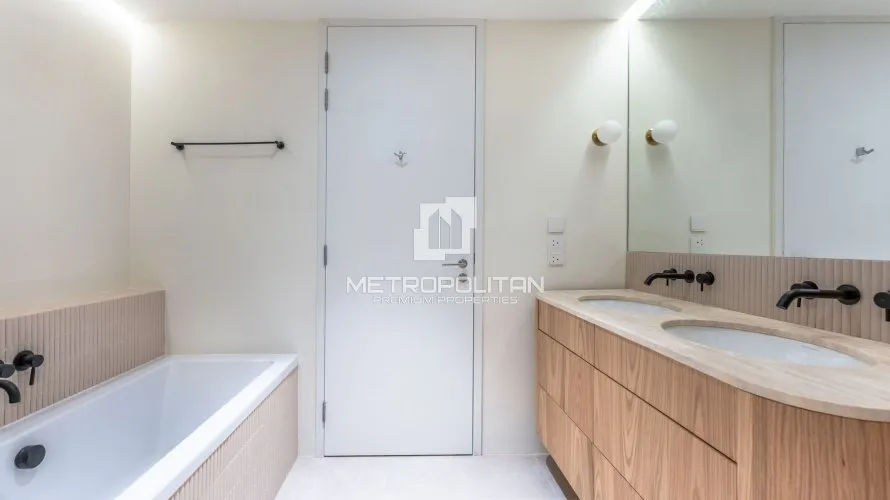 Apartamento de 2 dormitorios en Bluewaters Residences, UAE No. 30 № 25