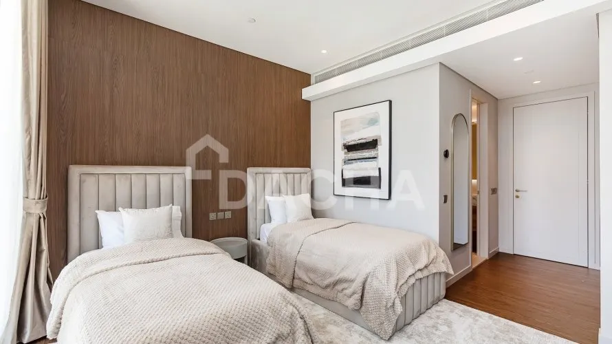 Apartamento de 3 dormitorios en Bluewaters Residences, UAE No. 122 № 14