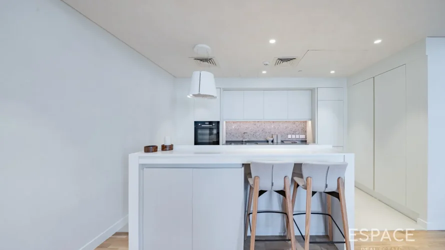 1 bedroom apartment for sale , Bluewaters, Dubai, UAE No. 68 № 1