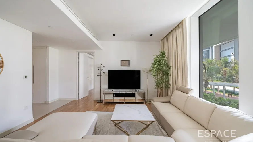 2 bedrooms apartment for sale , Bluewaters, Dubai, UAE No. 70 № 1