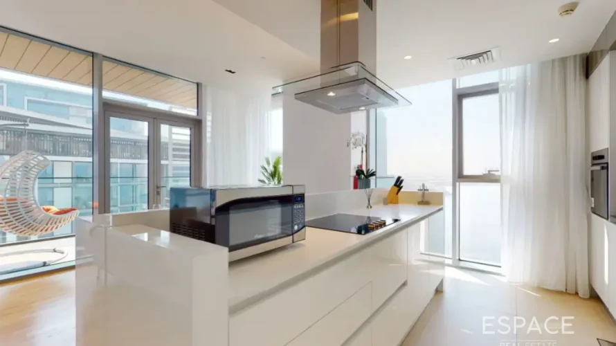 2 bedrooms apartment for sale, Bluewaters, Dubai, UAE No. 136 № 15
